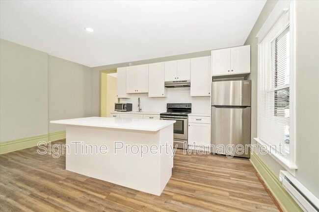 Photo - 25 Wayside Ave