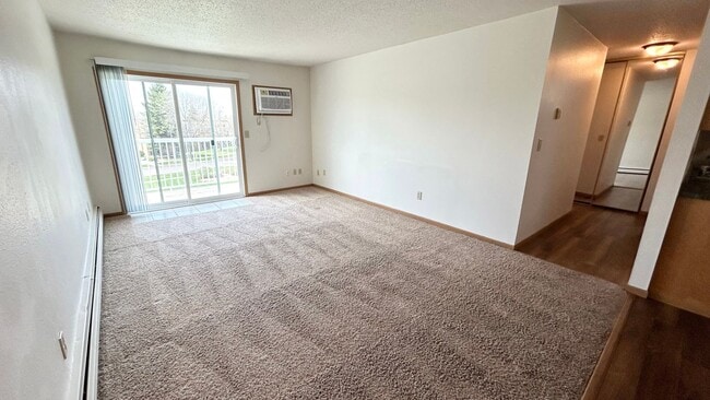 Photo - Windwood Estates