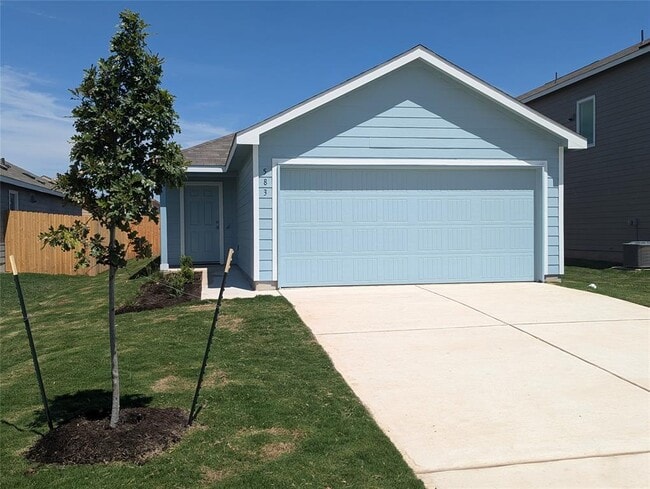 Building Photo - 583 Commander Abbott Dr