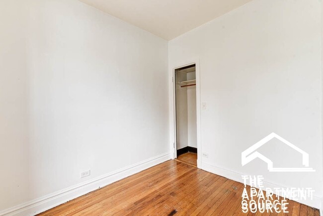 Photo - 1001 N Richmond St Unit 1N