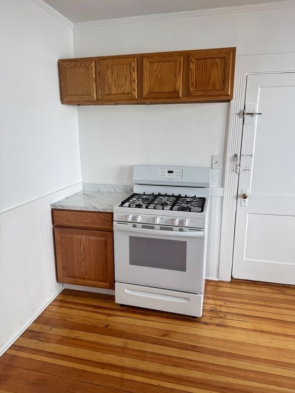 196 Reservation Rd Unit 2