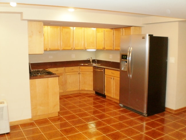 Photo - 6100 S Woodlawn Ave