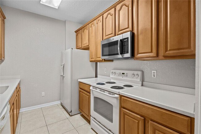 Photo - 1351 Venezia Ct Unit 301
