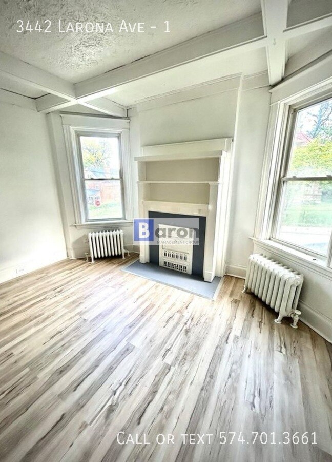 Building Photo - 3442 Larona Ave Unit 1