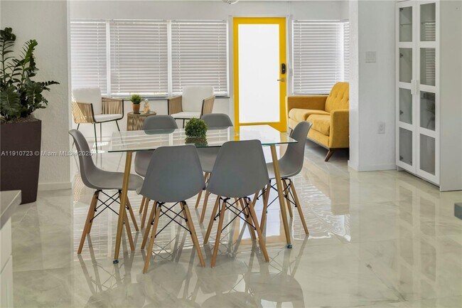 Photo - 1241 SW 29th St