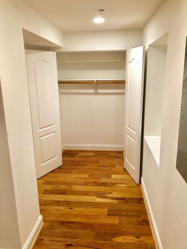 Photo - 1319 Park Rd NW Unit B3