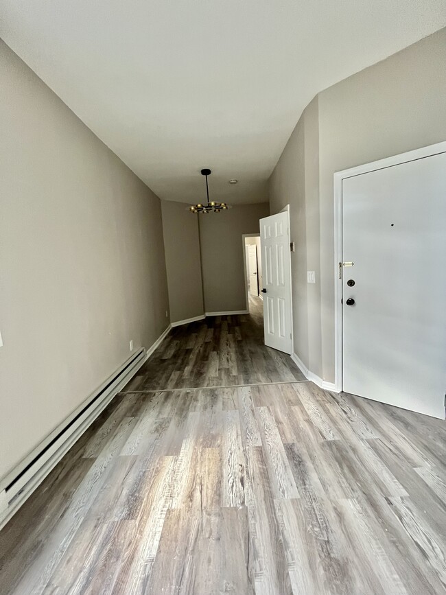 111 Prospect St 1R - 108 Prospect St Unit 1R