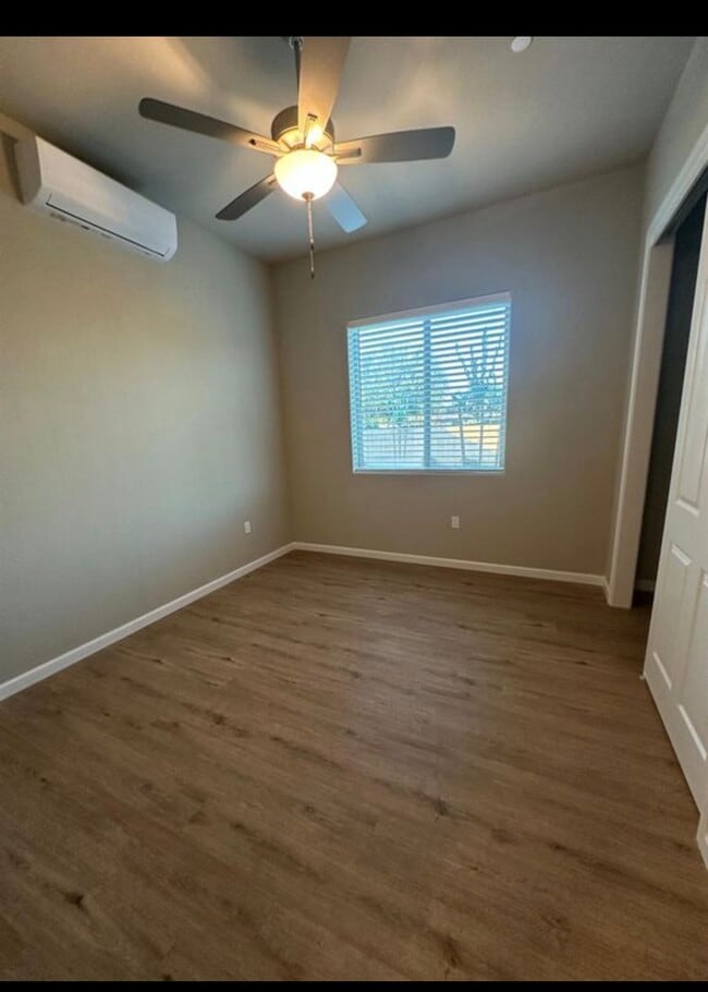 Photo - 6004 E Sussex Way