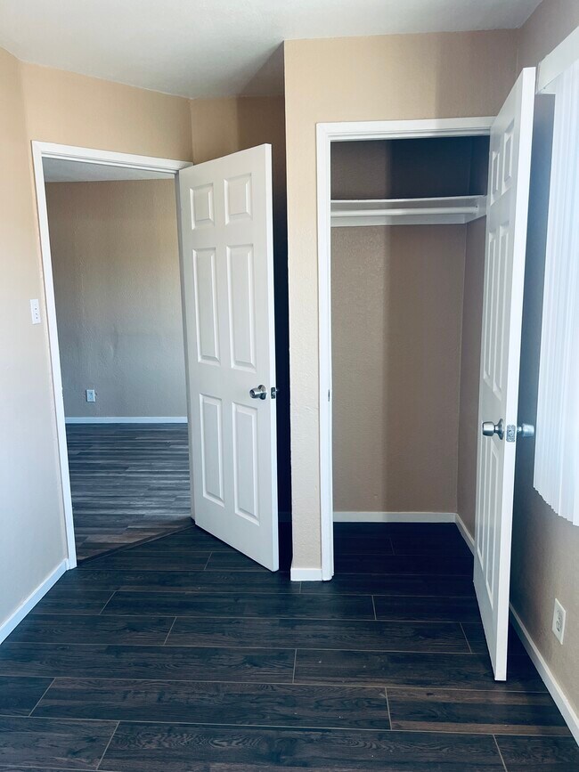 Photo - 2124 90th Ave