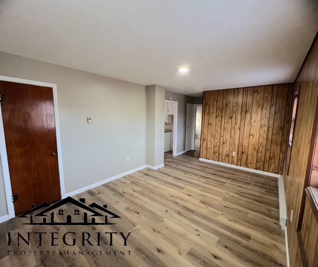 Photo - Newly Renovated Duplex