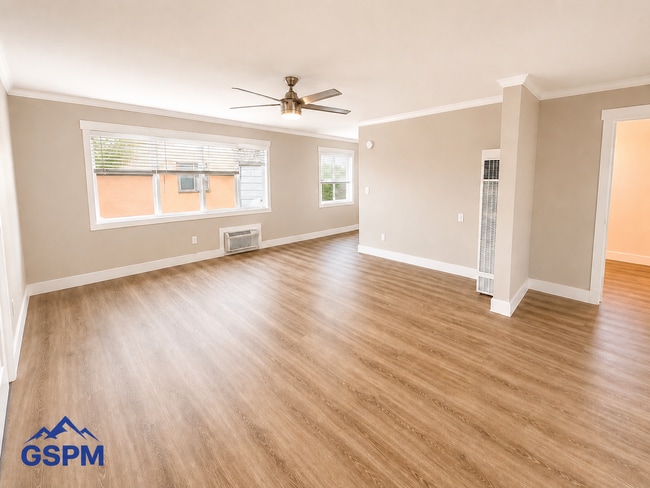 Emerald Ave Apartments