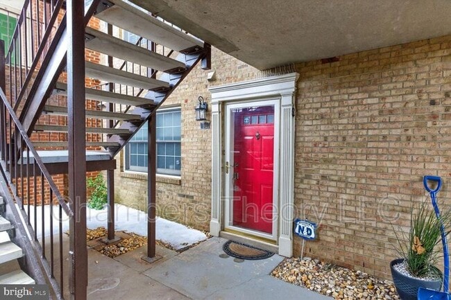 Photo - 939 S Scott St Unidad #1