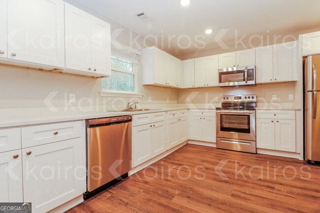 Photo - 155 Cottage Grove Rd