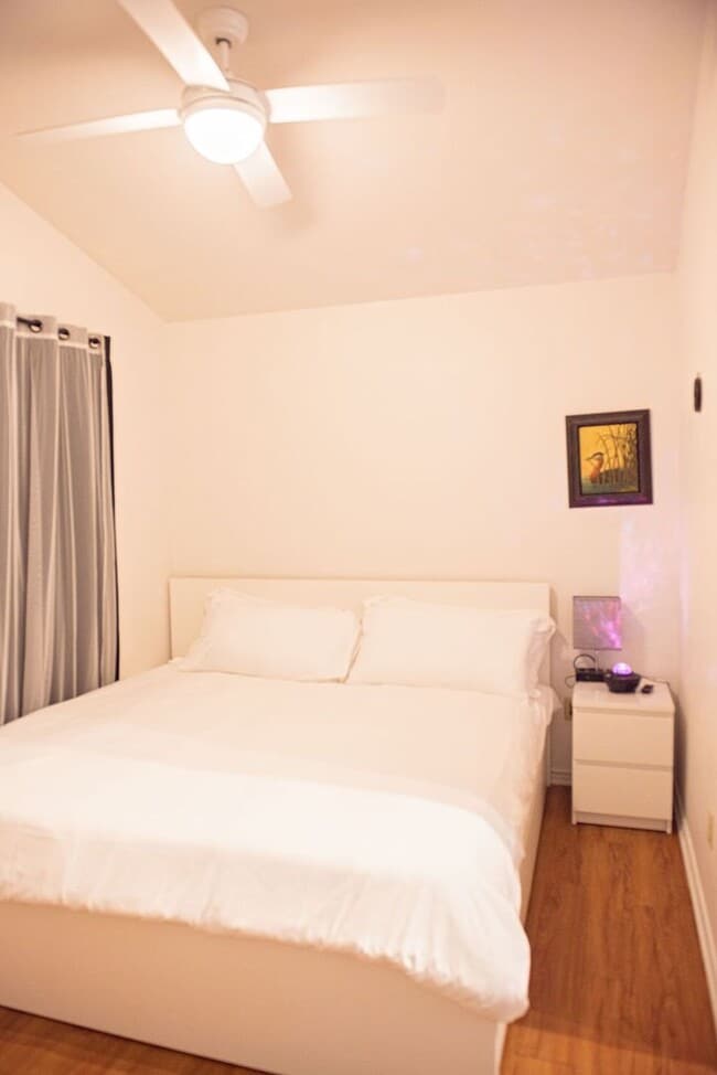 Photo - 4508 Bennett Ave Unit B