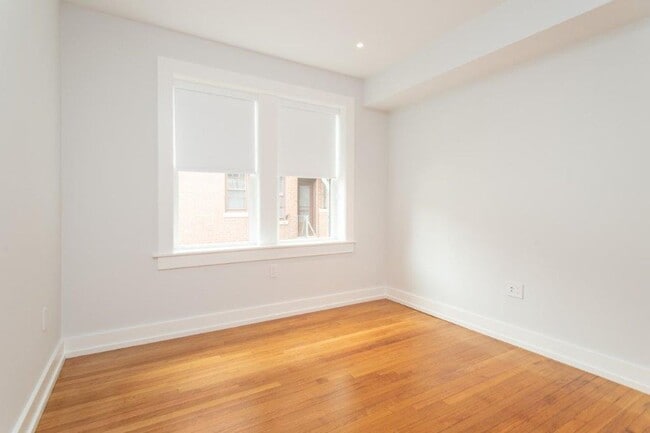Photo - 17Forest St