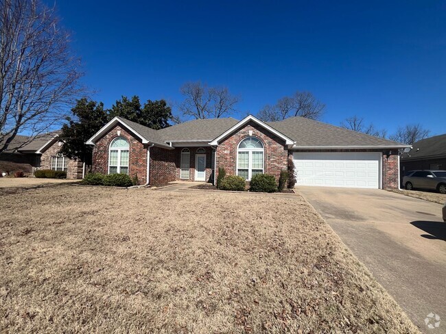 Building Photo - 324 Feldspar Dr Rental