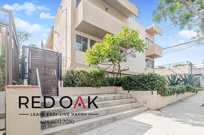 Photo - 1051 N Ogden Dr Unidad 7