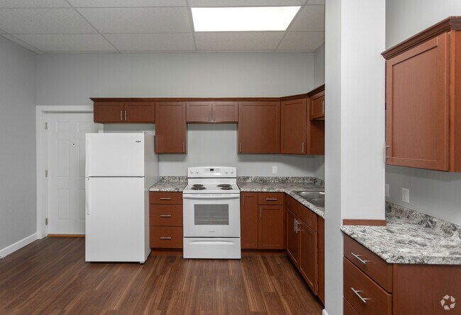 Photo - College Apartments