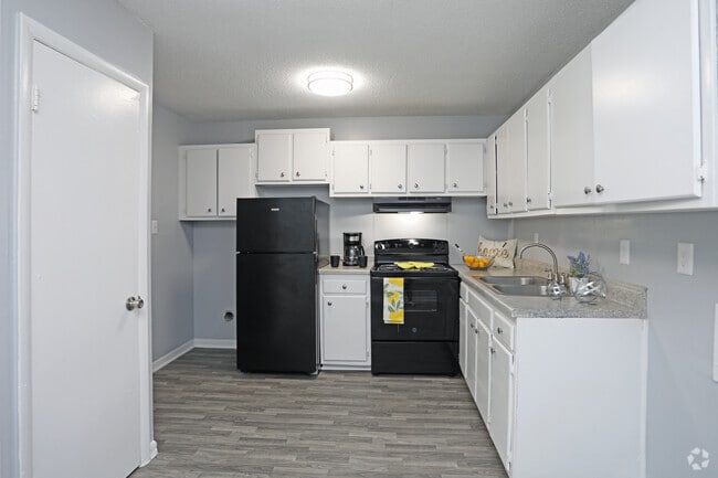 Photo - Legacy Crossing Apartments