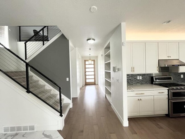 Photo - 9729 Fira Ln