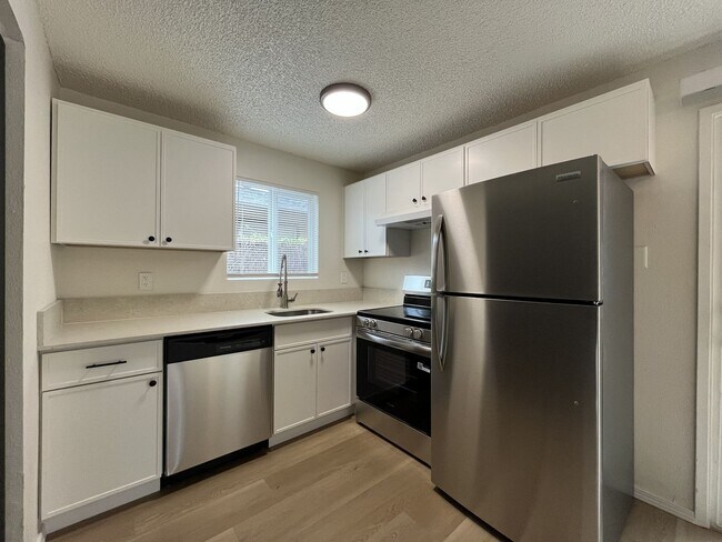 Photo - Inviting 2 Bedroom Home with Open Layout, Stainless Steel Appliances & Private Outdoor Retreat Unit #5911