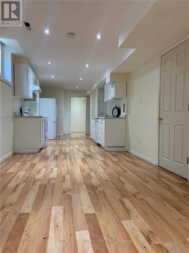 Photo - 29 Estoril St