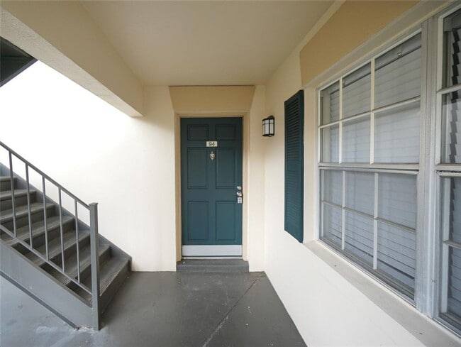 Photo - 10330 Carrollwood Ln Unit 94