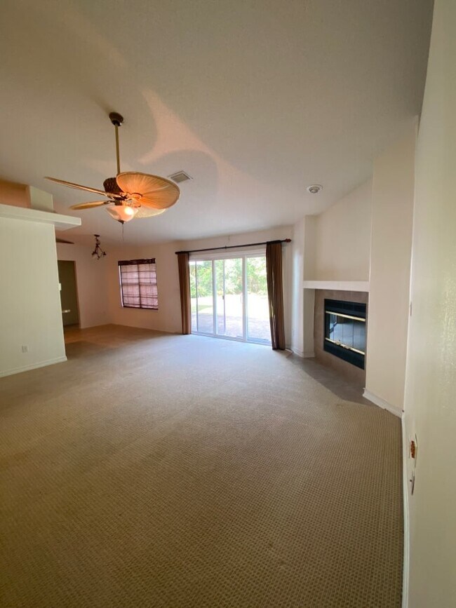 Photo - 1922 Everglades Dr
