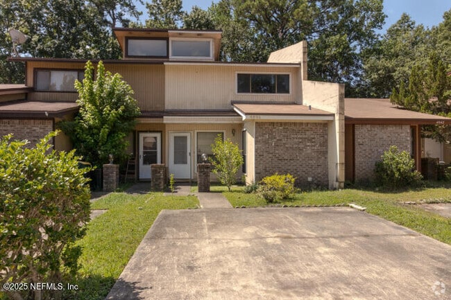 Building Photo - 4846 Kingsmeadow Ln Rental