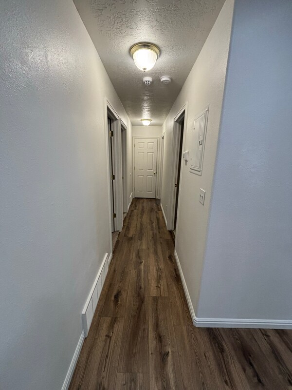 Photo - 19 E 400 S St