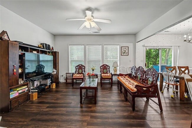 Photo - 1357 Upshur Pl NE