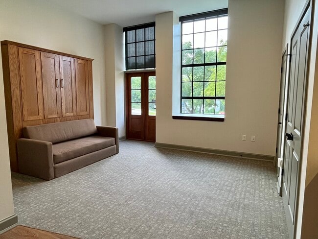 Photo - Emerald Flats