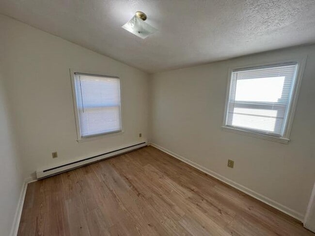 Photo - Downey Street Unit APT B