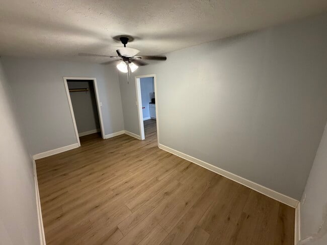 Photo - 14238 Juliedale Dr