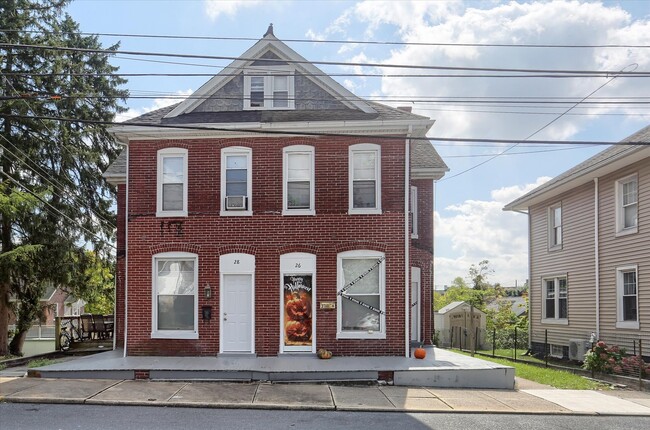 Photo - 26 E Hummelstown St Townhome