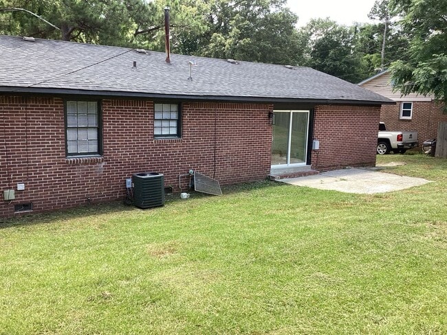 Photo - 3 Bed 1.5 bath House