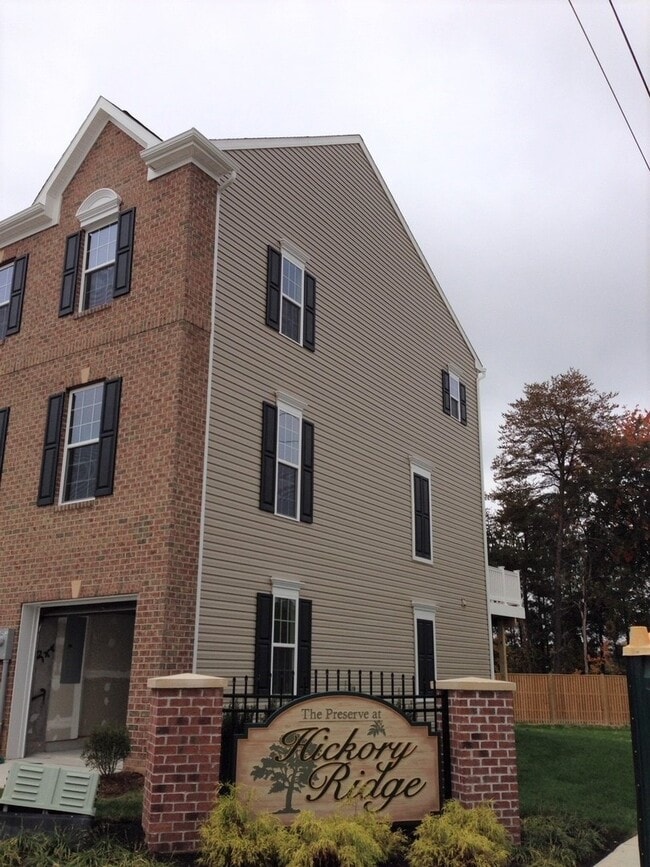 Gorgeous Townhome Located at Preserves at ... - Gorgeous Townhome Located at Preserves at ...