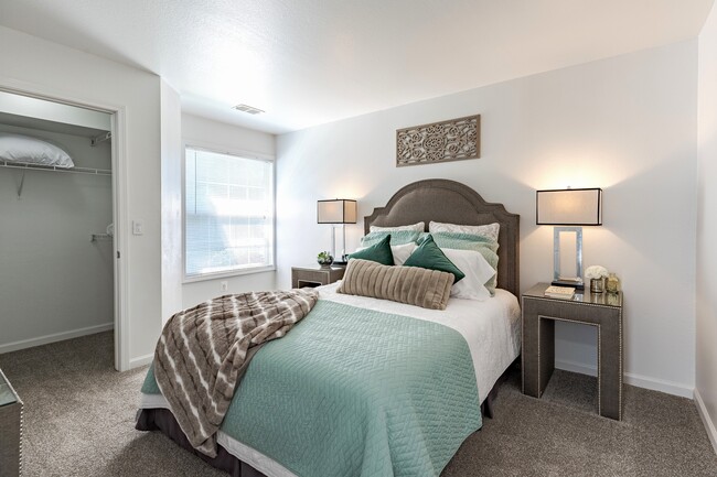 Photo - Hidden Lakes