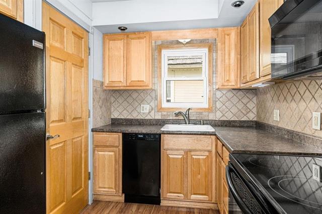 Photo - 5840 Tioga St