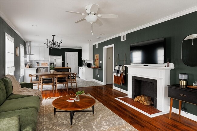 Building Photo - 2903 Wichita St Rental