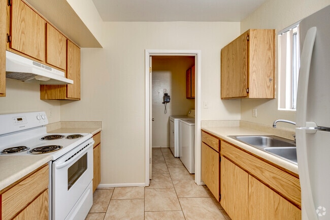2BD, 1BA - 700SF - Kitchen & Laundry