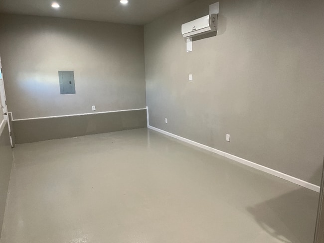 Photo - 2714 E 15th St Unit 3