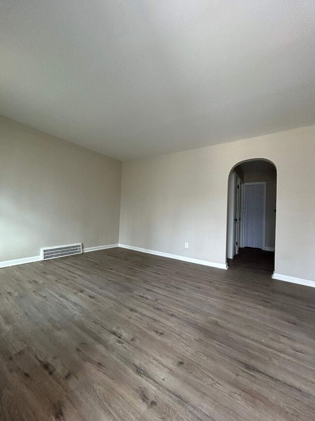 Photo - Fully Renovated 3-Bedroom Home – Move-In R...