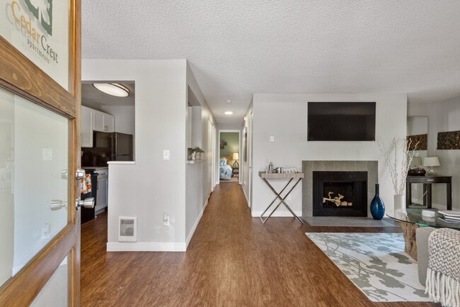 Photo - Cedar Crest Apartments