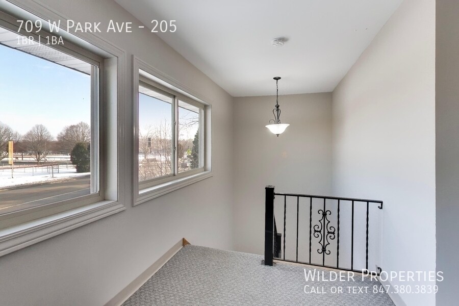 Photo - 709 W Park Ave