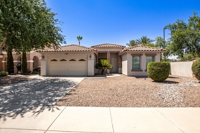 Photo - Must See 4 Bedroom Home near San Tan Mall