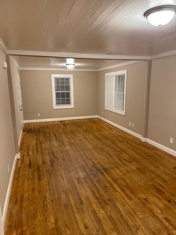 Photo - 4354 Pineview Dr