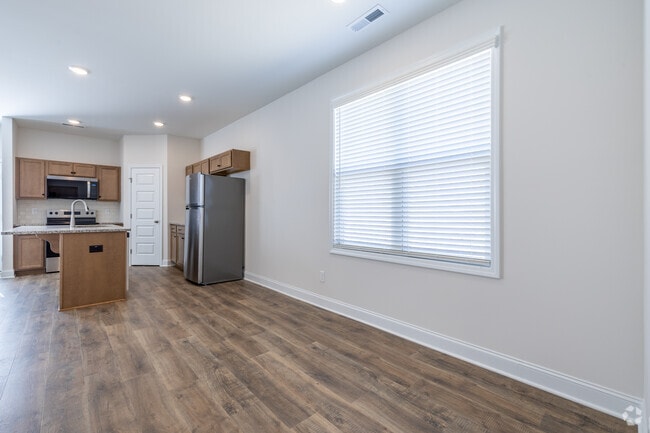 3BR, 2BA - 1,510SF - Dining Area