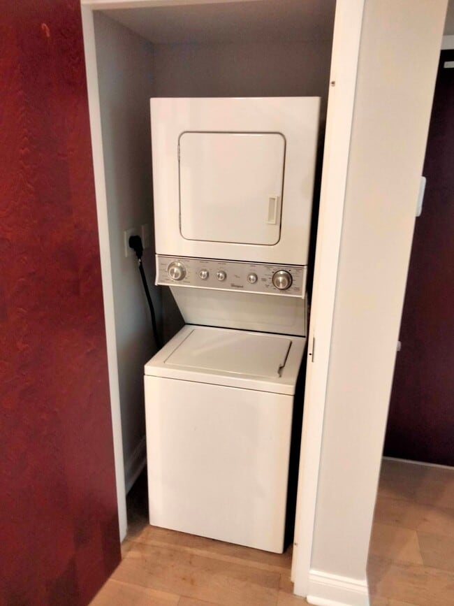 Photo - 57 Imlay St Unit c