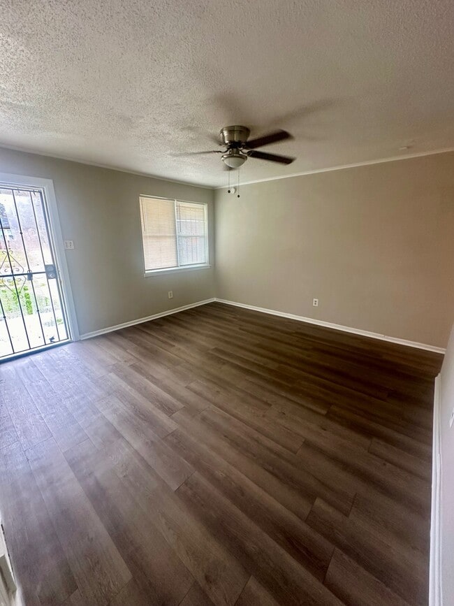 Photo - 3474 Beech Grove Rd